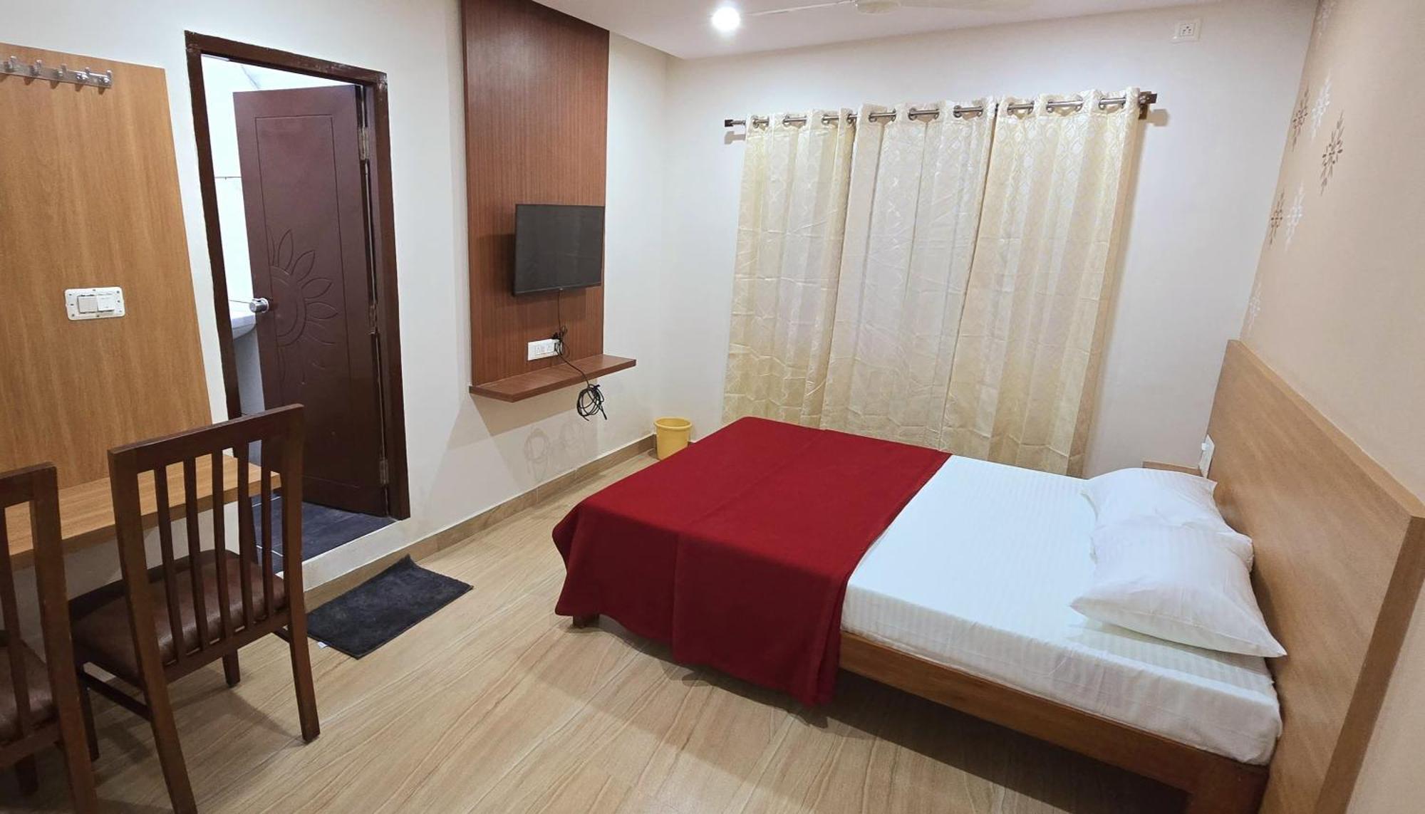 Nandan Residency Hotel Mysore Exterior photo